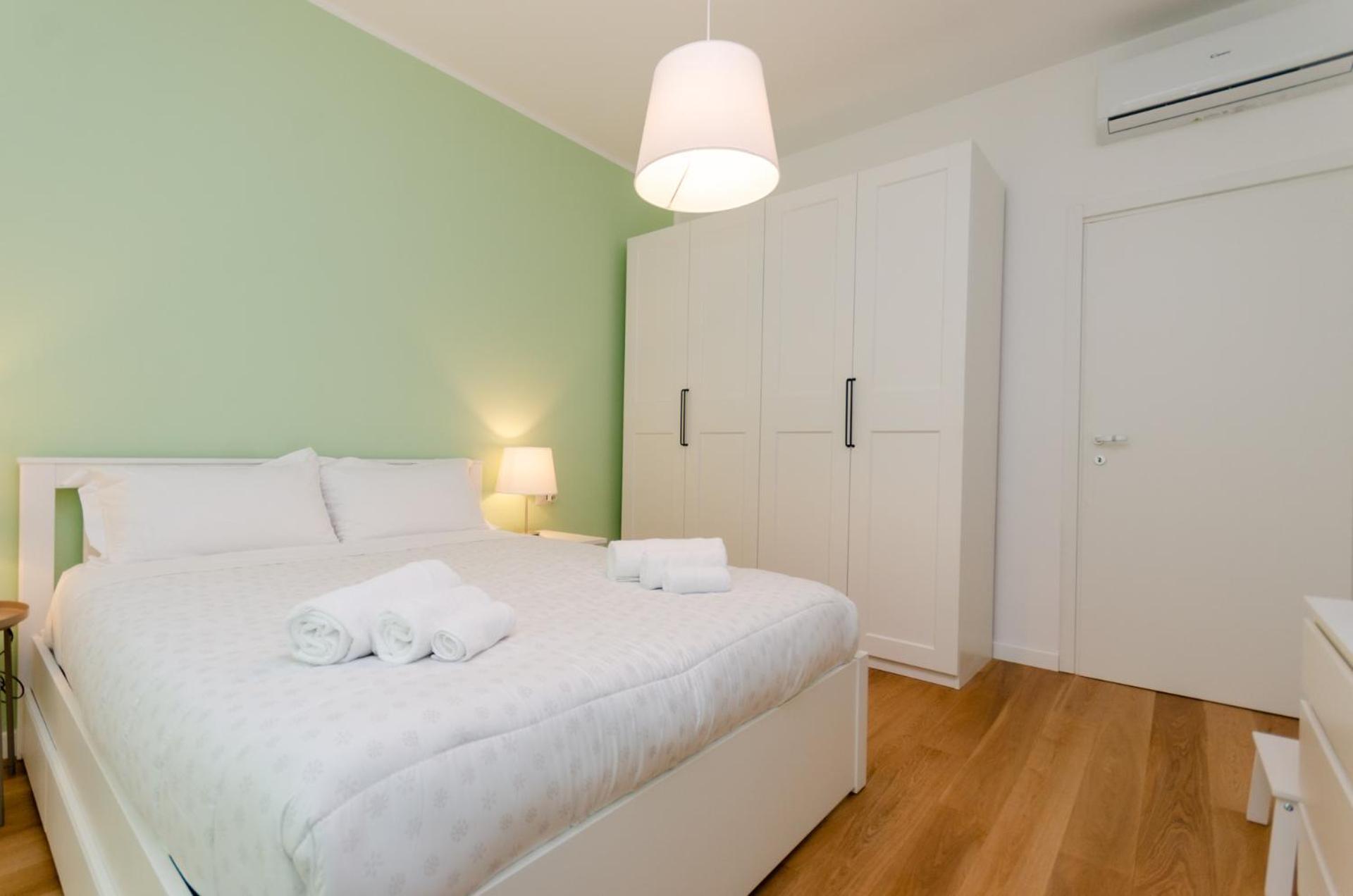 Vivimi Home Fiordalisi Stile & Comfort Vicino Metro Милан Экстерьер фото